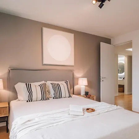 Vedras - 2 Bedrooms And Parking In Alcantara Lisboa